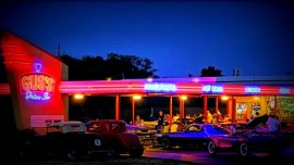 Guss-Drive-In
